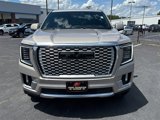 Used 2021 GMC Yukon Denali w/ Denali Premium Package image 3