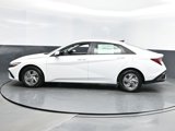 New 2025 Hyundai Elantra SE image 3