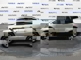 Used 2017 Chevrolet Traverse LT image 3