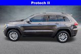 Used 2021 Jeep Grand Cherokee Laredo image 5