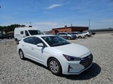 Used 2019 Hyundai Elantra SE w/ Cargo Package image 2