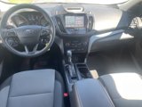 Used 2017 Ford Escape SE image 3