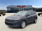 Used 2016 Jeep Cherokee Latitude w/ Cold Weather Group image 2