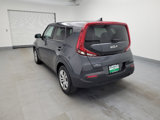 Used 2022 Kia Soul LX image 5