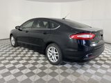 Used 2016 Ford Fusion SE image 5