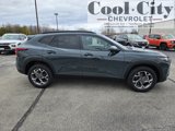 New 2025 Chevrolet Trax LT w/ Sunroof Package image 2