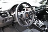 Used 2025 Porsche Macan image 4