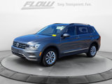 Used 2018 Volkswagen Tiguan SE w/ Panoramic Sunroof Package image 3
