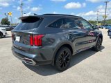 Used 2022 Kia Sorento SX image 4