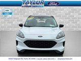Certified 2022 Ford Escape SE w/ SE Sport Appearance Package image 2