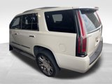 Used 2015 Cadillac Escalade Luxury image 4