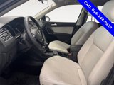 Used 2020 Volkswagen Tiguan SE image 6