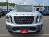 Used 2019 Nissan Titan PRO-4X image 2