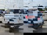 Used 2023 Volkswagen Taos SE w/ Panoramic Sunroof Package image 3