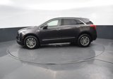 Used 2019 Cadillac XT5 Luxury image 2