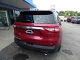 Used 2021 Chevrolet Traverse LT image 3