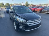 Used 2018 Ford Escape SE w/ SE Sync 3 Package image 2