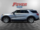 Used 2022 Ford Explorer XLT image 2