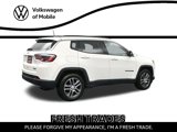 Used 2018 Jeep Compass Latitude image 3