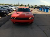 Used 2019 Dodge Challenger SXT image 2