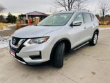 Used 2017 Nissan Rogue SV image 3