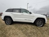 Used 2021 Jeep Grand Cherokee Limited image 2