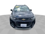 Used 2022 Chevrolet Trax LT w/ Driver Confidence Package image 3