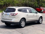 Used 2017 Chevrolet Traverse LT image 3