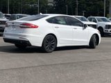 Used 2019 Ford Fusion SE image 3