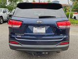 Used 2017 Kia Sorento LX image 5