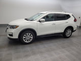 Used 2018 Nissan Rogue SV image 2