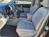 Used 2013 Toyota Highlander Limited image 6