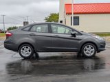 Used 2015 Ford Fiesta SE image 5