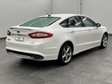 Used 2015 Ford Fusion SE image 2