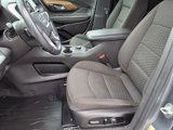 Used 2021 GMC Terrain SLE w/ Driver Convenience Package image 5