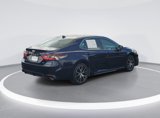 Used 2022 Toyota Camry SE image 3