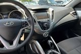 Used 2016 Hyundai Veloster image 3