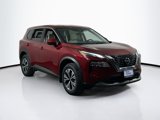 Used 2021 Nissan Rogue SV image 3