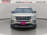 Used 2017 Ford Explorer XLT image 2