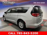 Used 2022 Chrysler Voyager LX image 4