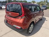 Certified 2022 Kia Soul LX image 5