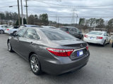Used 2017 Toyota Camry SE image 4