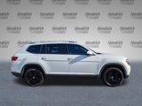 Used 2018 Volkswagen Atlas SEL Premium image 3