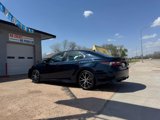 Used 2021 Toyota Camry SE image 5