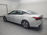 Used 2021 Nissan Altima 2.5 SV image 3