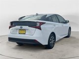 Used 2020 Toyota Prius LE image 5