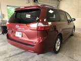 Certified 2018 Toyota Sienna LE image 3