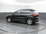 Used 2015 Volkswagen Tiguan S image 5
