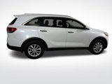 Used 2018 Kia Sorento LX image 5