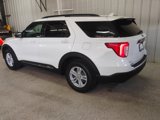 Certified 2022 Ford Explorer XLT image 3